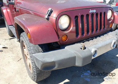 2008 Jeep Wrangler Sahara из США, поврежденный, VIN 1J4FA54188L644311